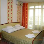 Meteor Bed and Breakfast Κλουζ-Ναπόκα