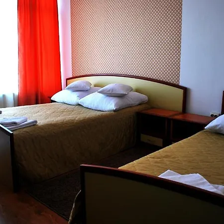 Meteor לינה וארוחת בוקר 3*